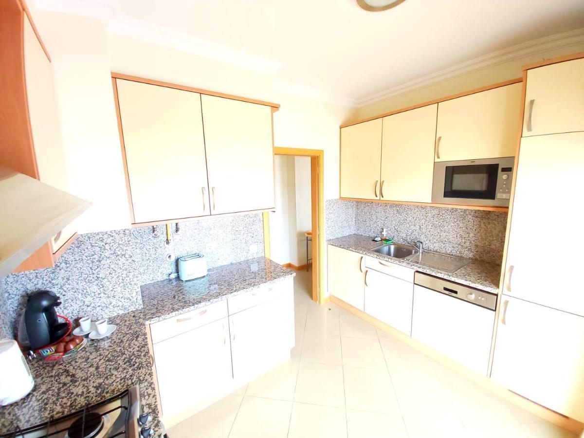 Appartamento Sea View Penthouse In Albufeira Esterno foto